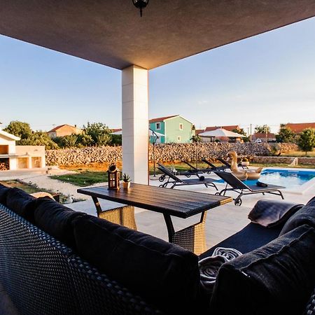Villa Family Dream House à Ruzic Extérieur photo